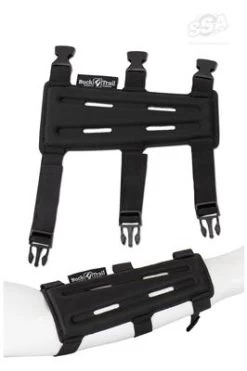 BUCK TRAIL MOULDED ARMGUARD